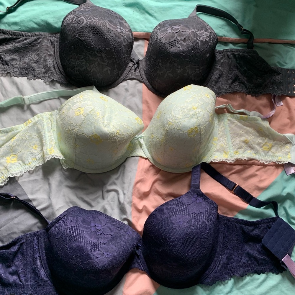 Savage X Fenty 38H Allover Lace T-shirt Bras